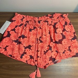 Isabel Maternity Floral Shorts NWT XS/S